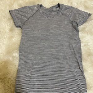 LULULEMON Swiftly Tech Short Sleeve Crew
